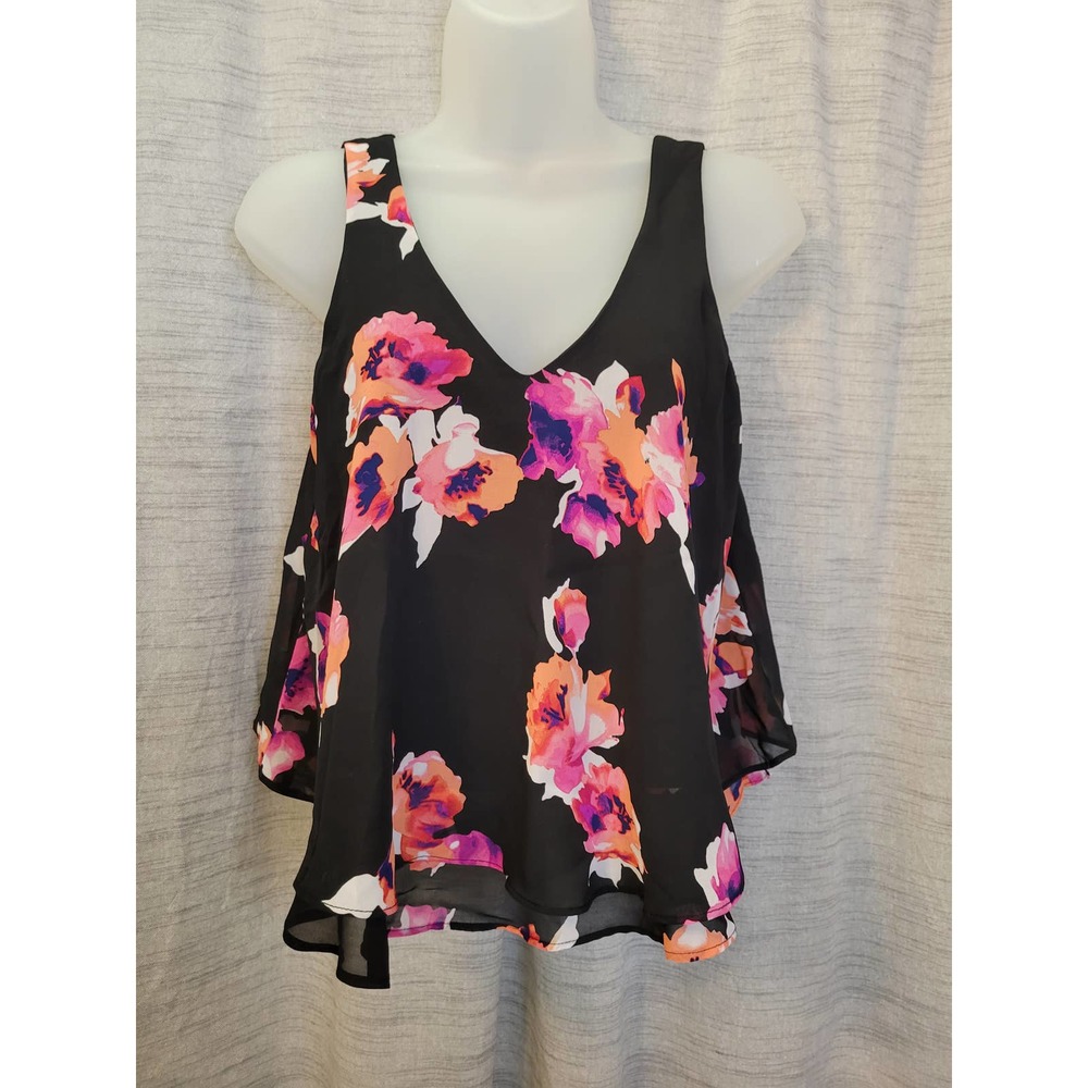 SALE-Decree women's boho black floral crop tank top - size small